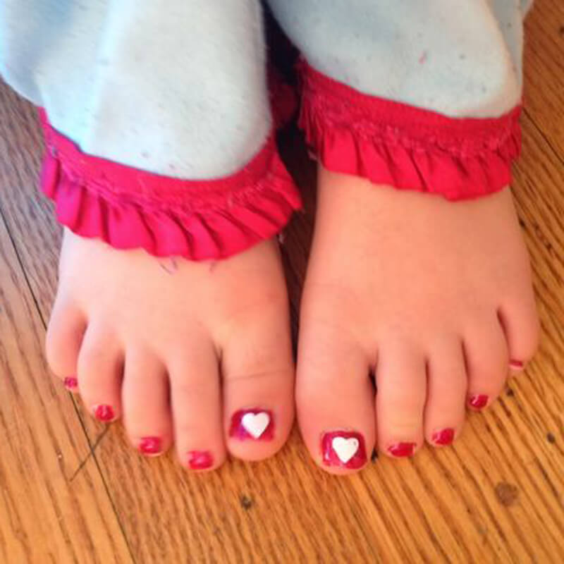 Deluxe Pedicure (9 - 12 years old)