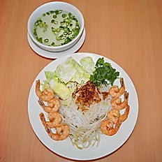 H11. Dried Rice Noodle, Fried Shrimp w Soup on the Side