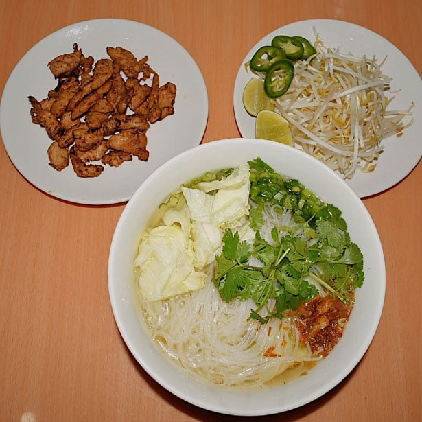 N23. Rice or Egg Noodle Soup w Charbroiled Chicken