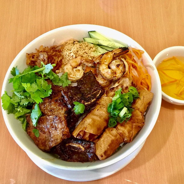 V13. Rice Vermicelli w Fried Spring Rolls, Charbroiled Pork, Charbroiled Shrimp & Charbroiled Short Rib Beef